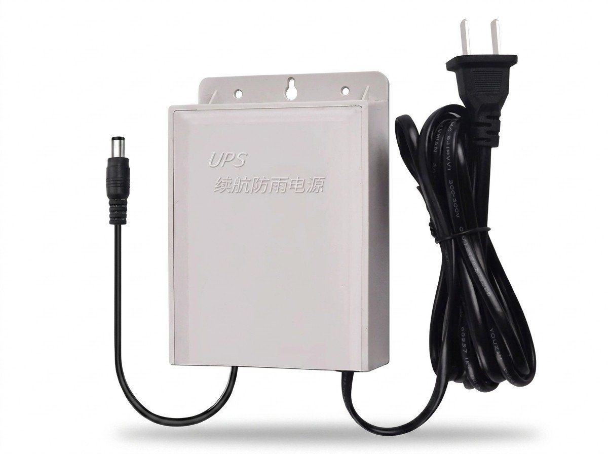 Transformador UPS para CCTV DC12V 3600mAh